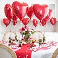Mesa con globos